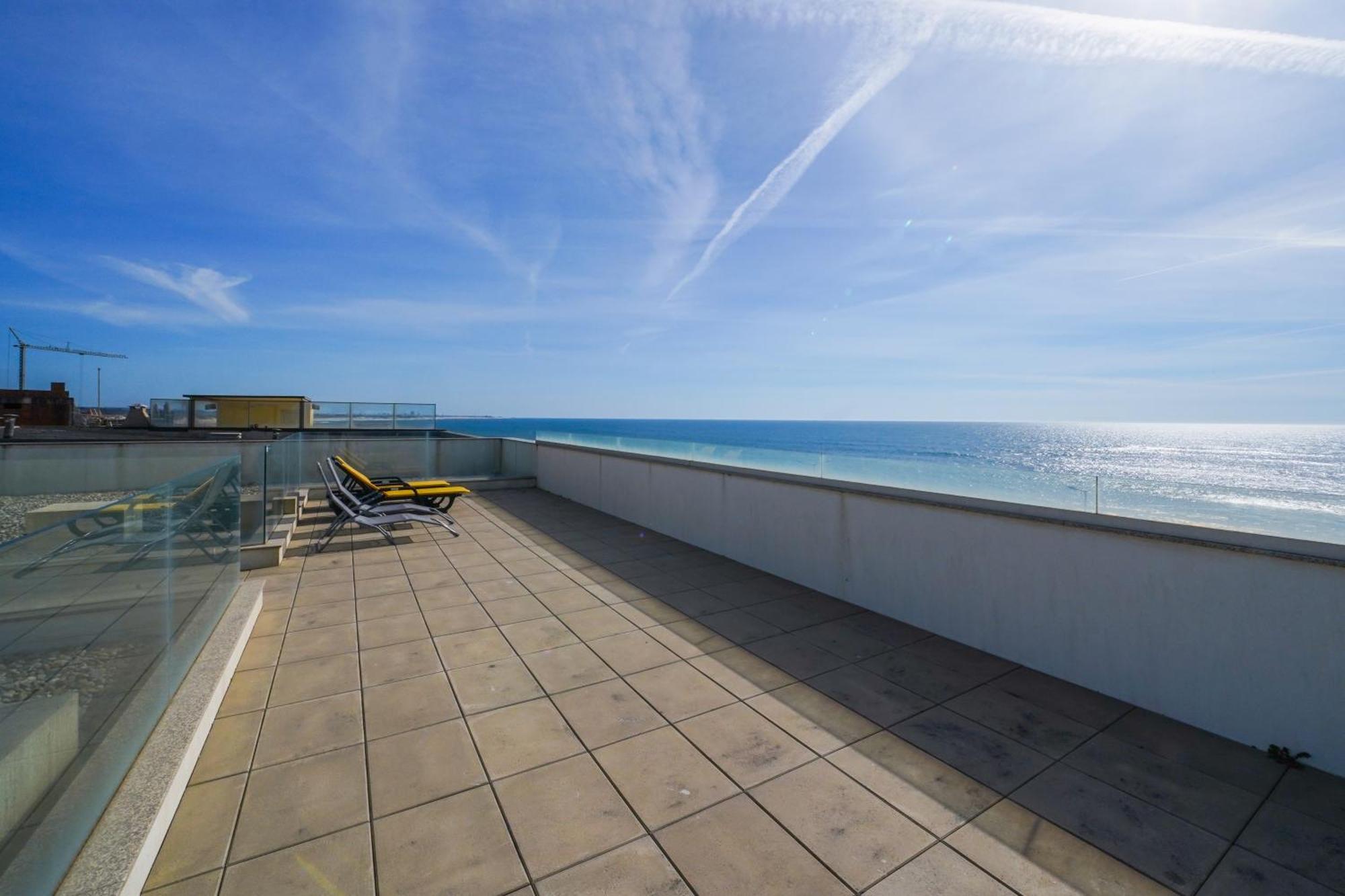 Ombak Apulia - Sea View Apartman Kültér fotó